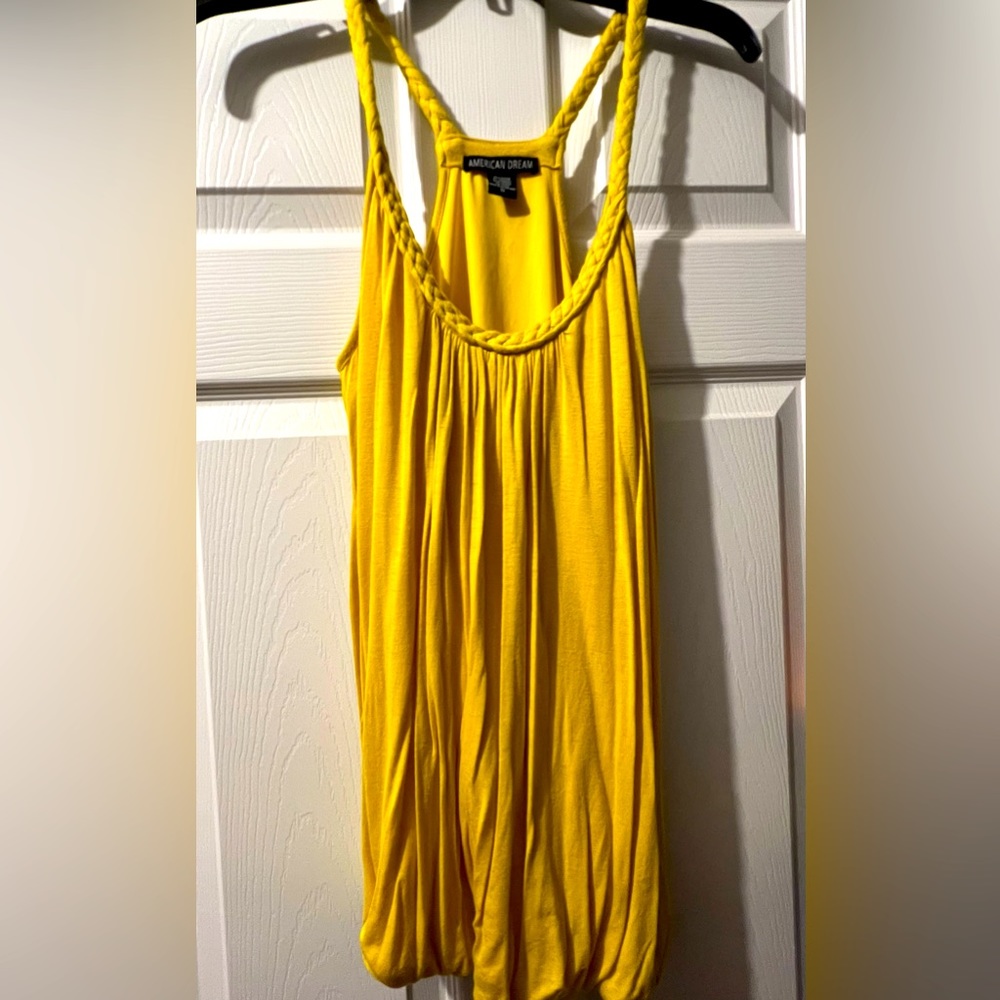 Yellow bubble tank 🌻